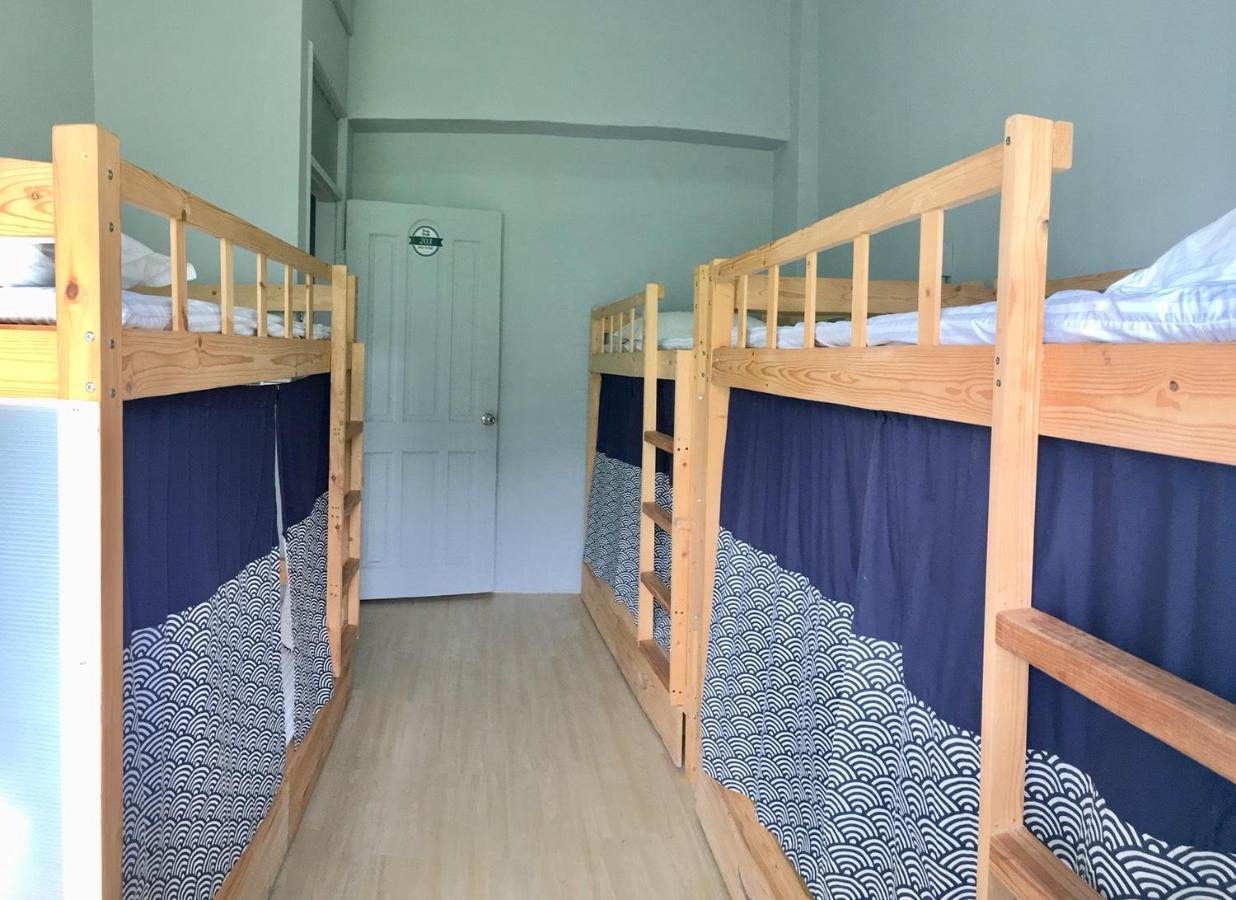 Back To Real Hostel Taitung Экстерьер фото